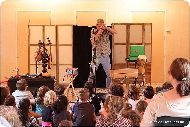 Frédo l’écolo Par Frederick Bédé Frédo l’écolo Par Frederick Bédé