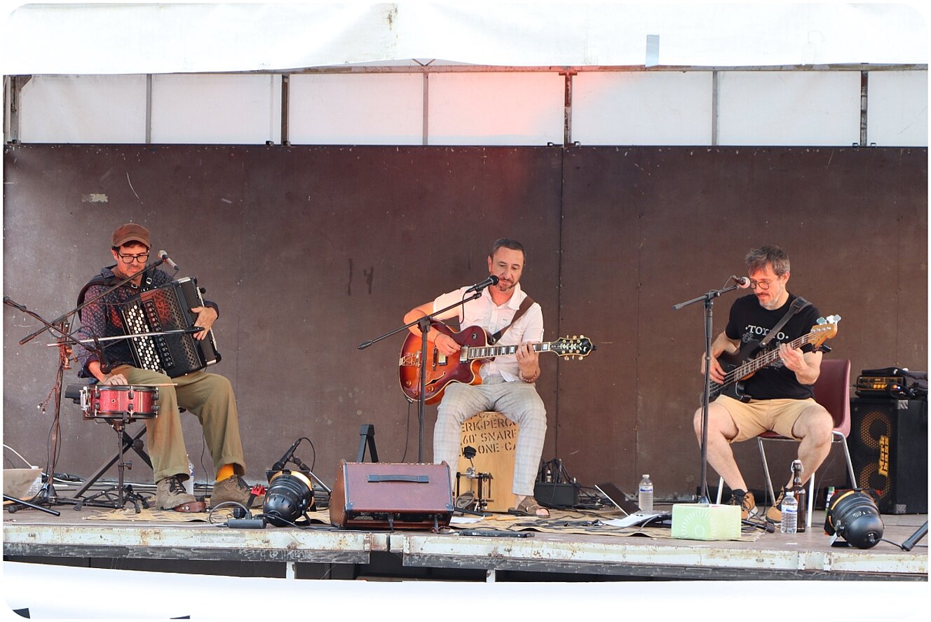 FESTIV'ÉTÉ - Soirée Festive Place de la Liberté - Vendredi 4 juillet 2025