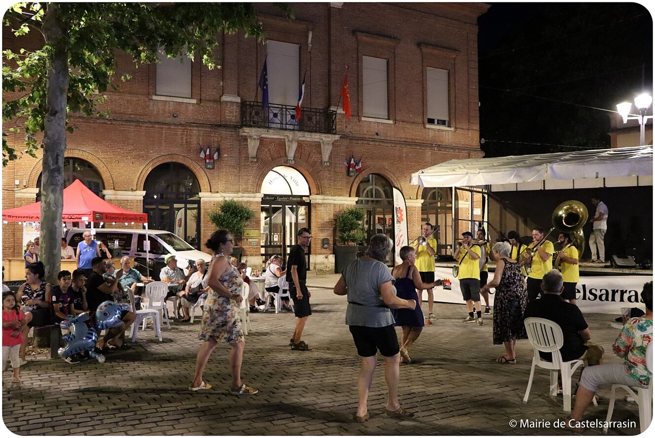 FESTIV'ÉTÉ - Soirée Festive Place de la Liberté - Vendredi 4 juillet 2025