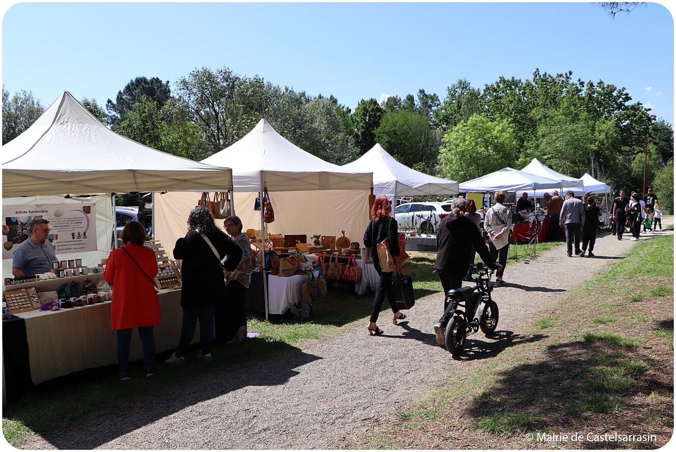 Arts en Fleurs 2025 au parc de Clairefont à Castelsarrasin