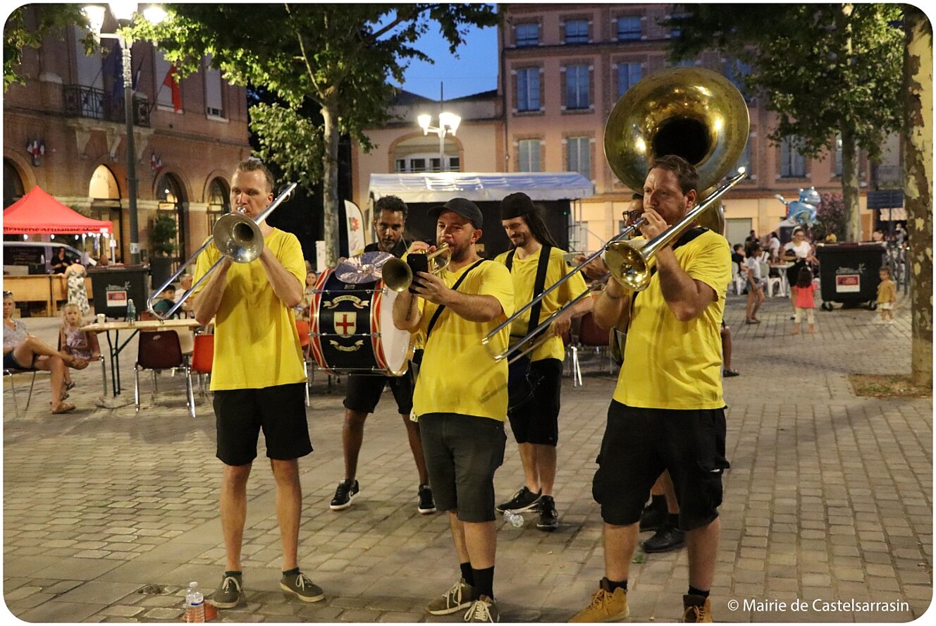 FESTIV'ÉTÉ - Soirée Festive Place de la Liberté - Vendredi 4 juillet 2025
