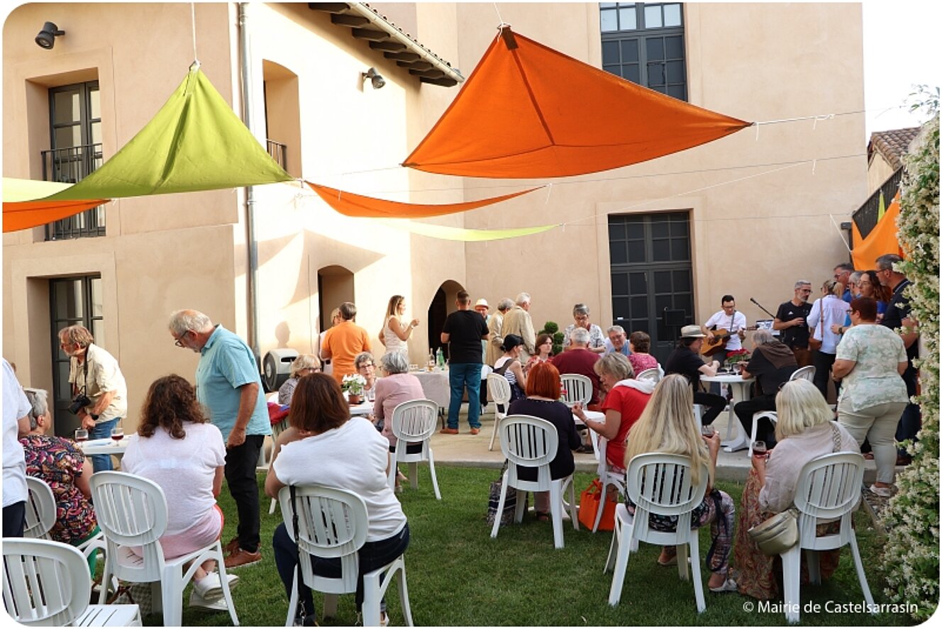 Photos du vernissage de l'exposition des oeuvres de l'artiste peintre Jérôme Tuffal