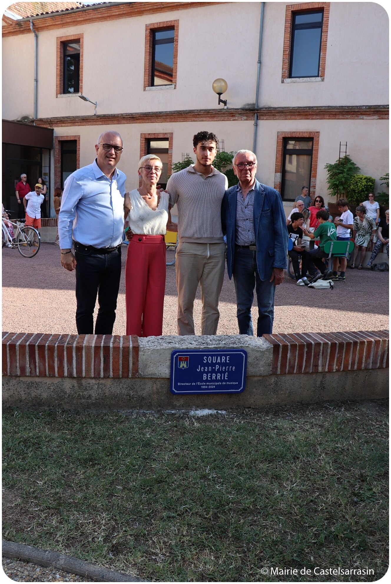 Inauguration du Square Jean-Pierre Berrié