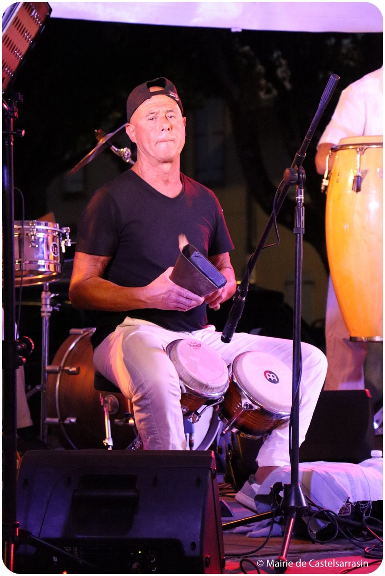 FESTIV'ÉTÉ 2025 - Marché Artisanal et Gourmand Vendredi 1er aout au Port Jacques-Yves Cousteau avec le groupe Loca Salsa