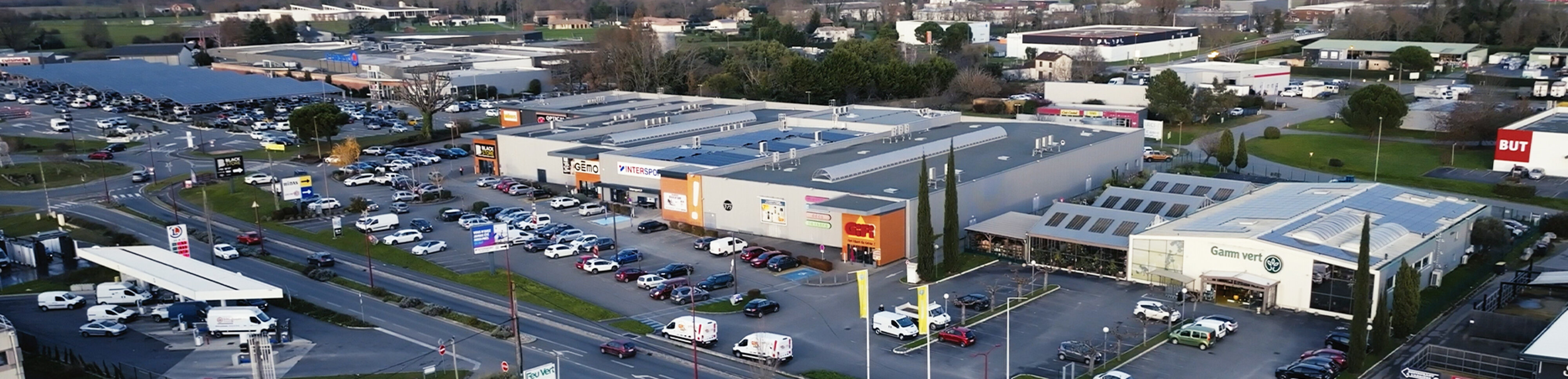 Vue aérienne - Zone commerciale