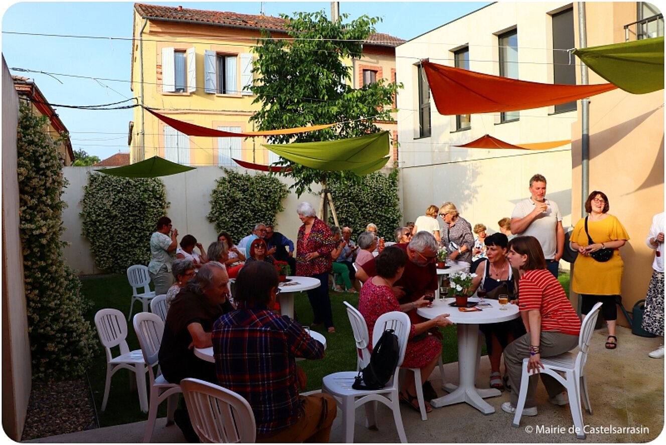 Photos du vernissage de l'exposition des oeuvres de l'artiste peintre Jérôme Tuffal