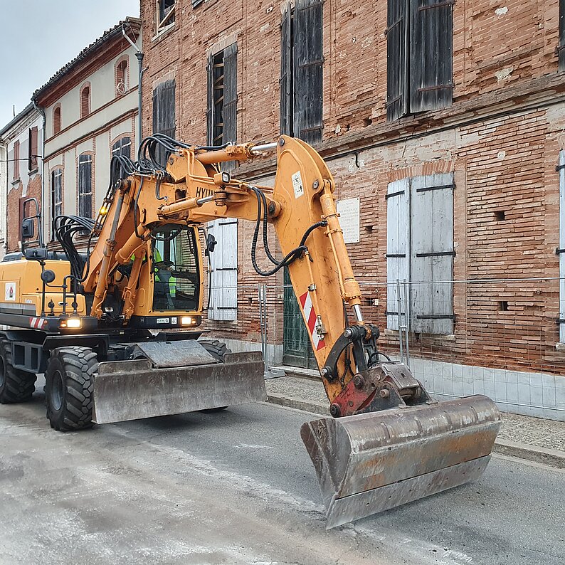 FIN DES TRAVAUX DE MISE EN SÉCURITÉ - IMMEUBLE RUE PAUL DESCAZEAUX FIN DES TRAVAUX DE MISE EN SÉCURITÉ - IMMEUBLE RUE PAUL DESCAZEAUX