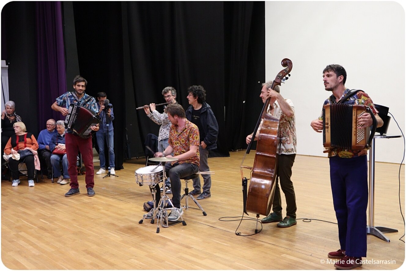 Bicentenaire de l'Hôtel de Ville : Apéro-concert