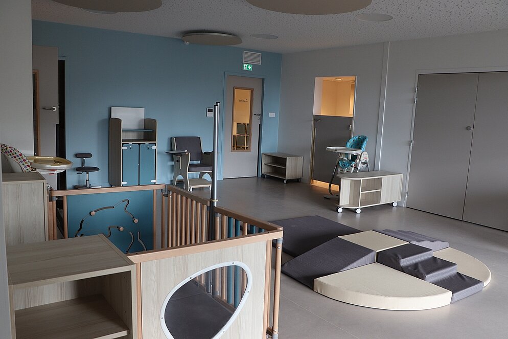 Installation du mobilier au Pôle enfance -2025