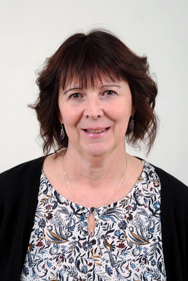 Portrait de face de Madame Frezabeu Portrait de face de Madame Frezabeu