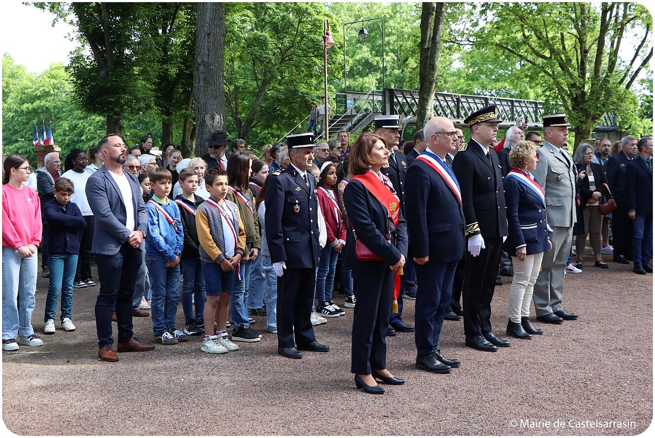 Cérémonie au monument aux Morts de Castelsarrasin - Jeudi 8 mai 2025