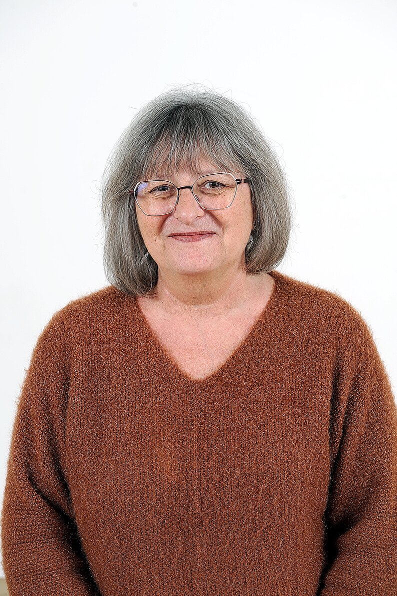 Portrait de face de Madame Françoise FERNANDEZ