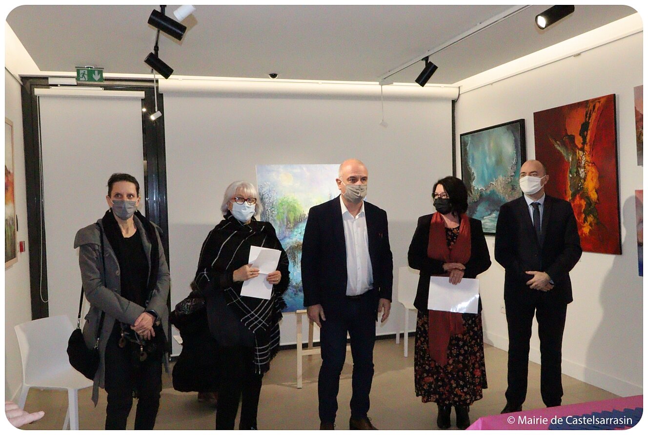 Thésée en présence du maire et des officiels Thésée en présence du maire et des officiels