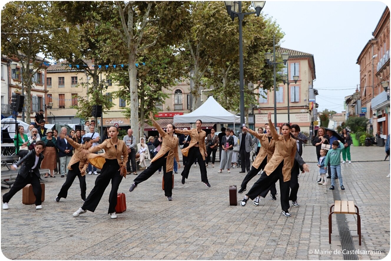 Bicentenaire de l'Hôtel de Ville : Impromptus dansés