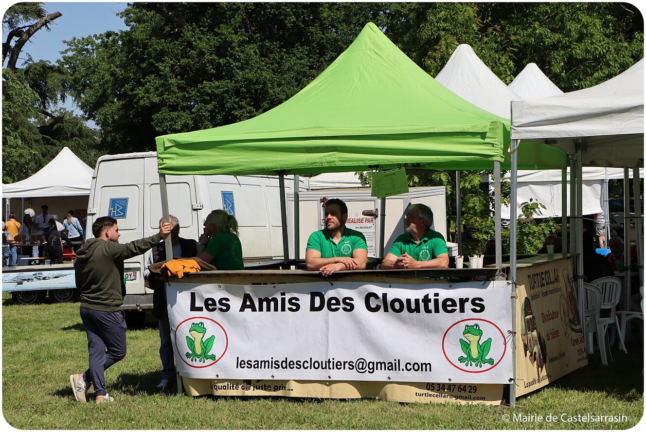 Arts en Fleurs 2025 au parc de Clairefont à Castelsarrasin