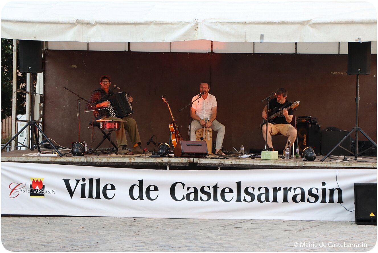 FESTIV'ÉTÉ - Soirée Festive Place de la Liberté - Vendredi 4 juillet 2025
