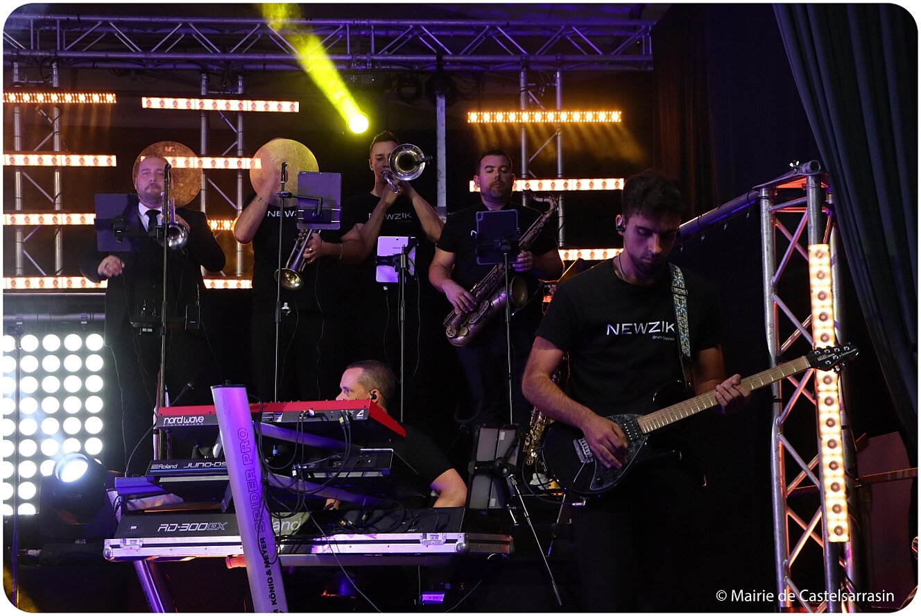 FESTIV'ÉTÉ | FÊTE DE LA LIBÉRATION AVEC L'ORCHESTRE NEWZIK - Mercredi 20 août 2025 - Salle Jean Moulin