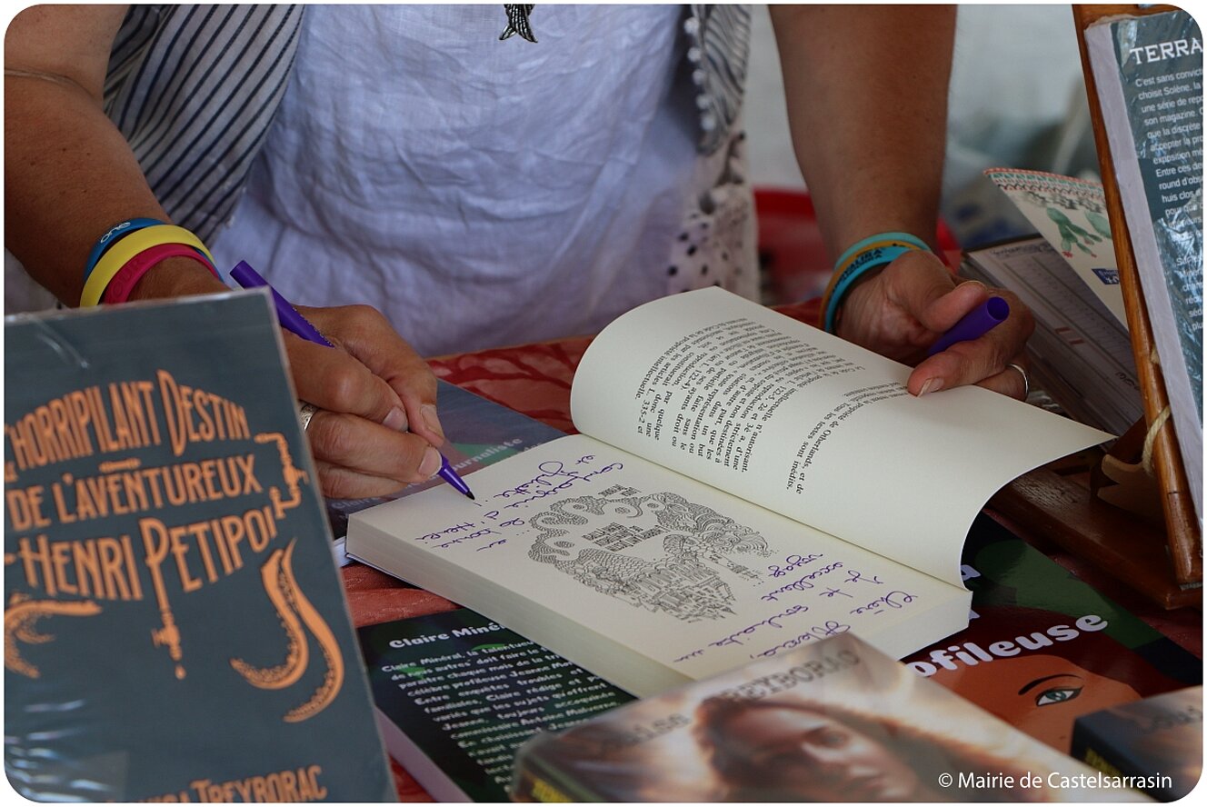 PARTIR EN LIVRE "Le P'tit salon du livre au port" - Samedi 5 juillet 2025 - Au Port Jacques-Yves Cousteau