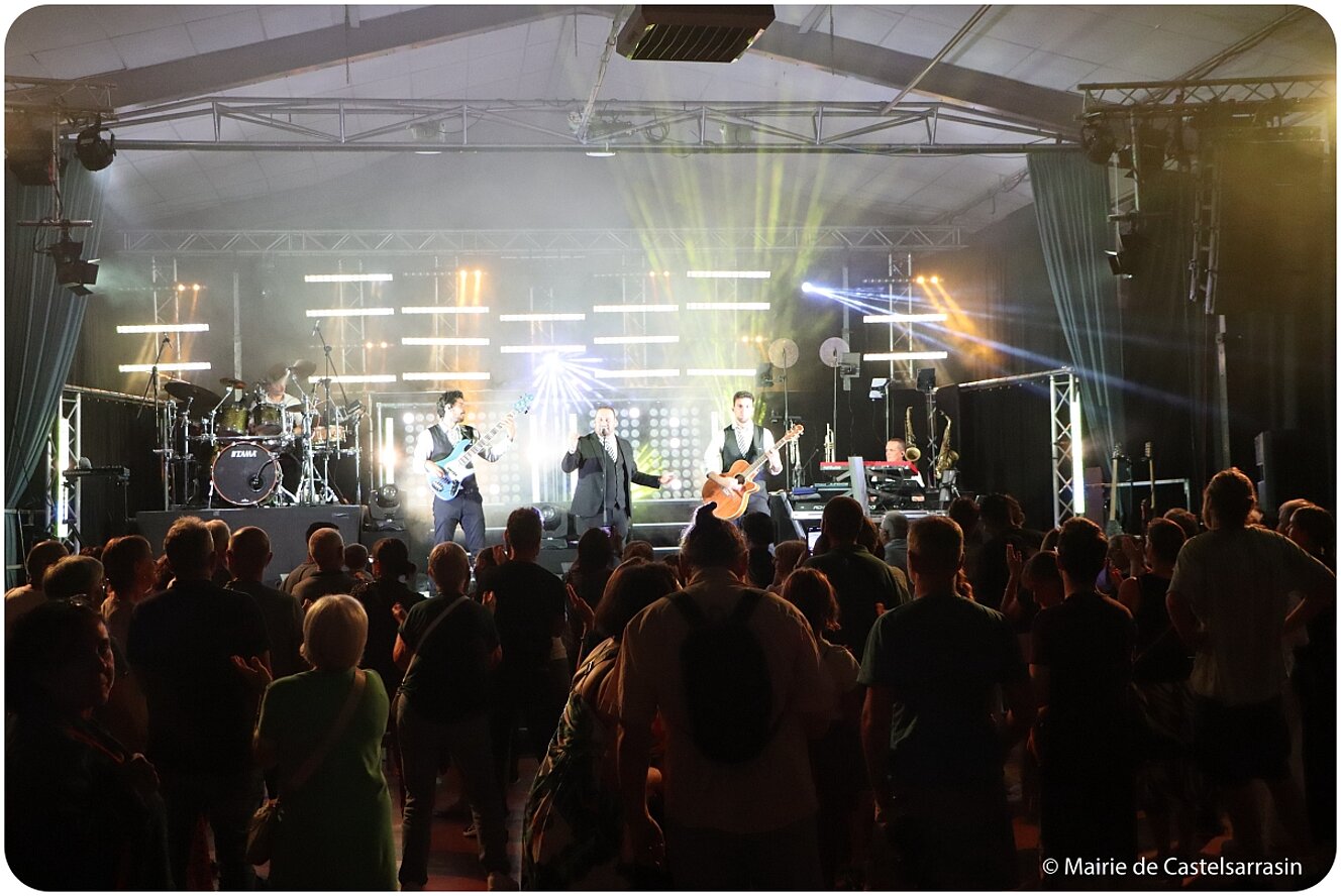 FESTIV'ÉTÉ | FÊTE DE LA LIBÉRATION AVEC L'ORCHESTRE NEWZIK - Mercredi 20 août 2025 - Salle Jean Moulin