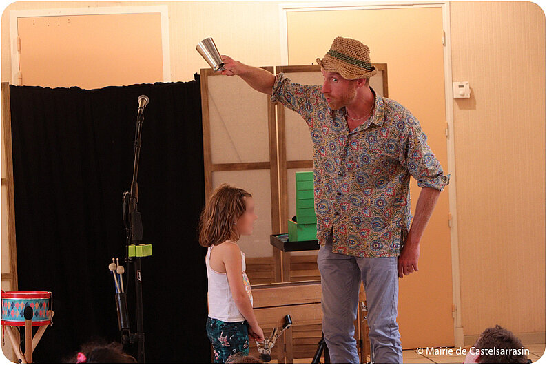 Frédo l’écolo Par Frederick Bédé Frédo l’écolo Par Frederick Bédé