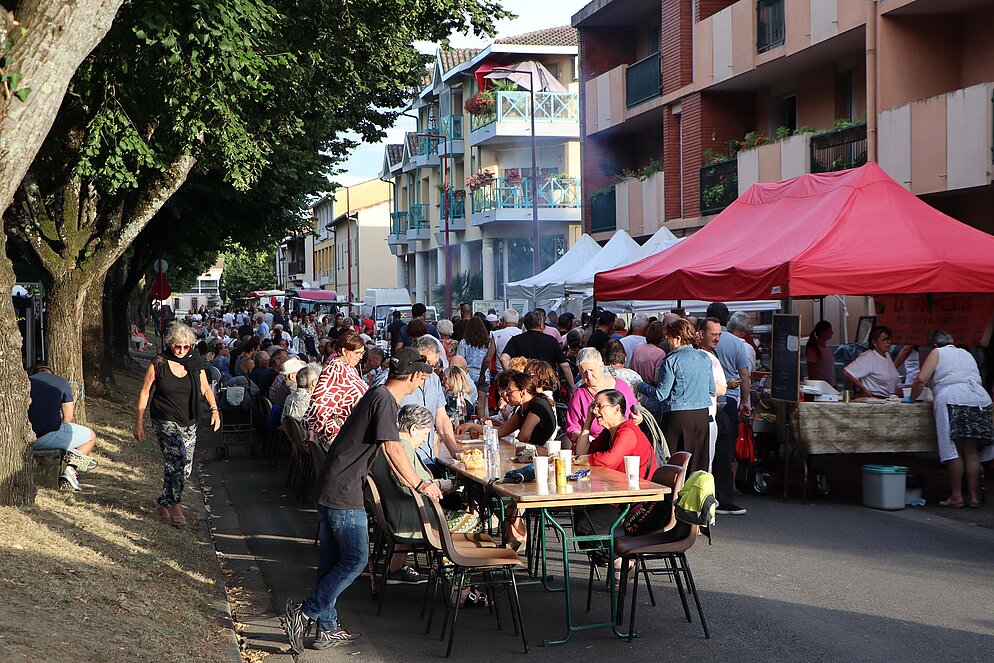 Marché nocturne Gourmand et Artisanal (photo 2025)
