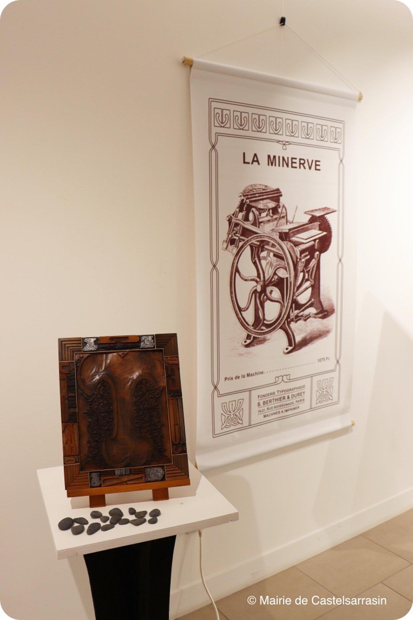 Photos du vernissage de l'exposition "La lettre dans tous es états" de l'artiste Philippe LANDRY (1er juillet 2025)