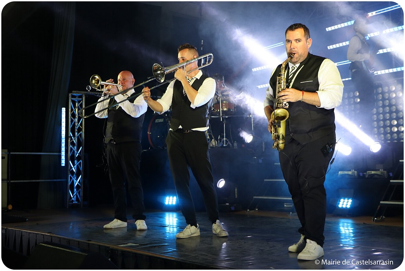 FESTIV'ÉTÉ | FÊTE DE LA LIBÉRATION AVEC L'ORCHESTRE NEWZIK - Mercredi 20 août 2025 - Salle Jean Moulin