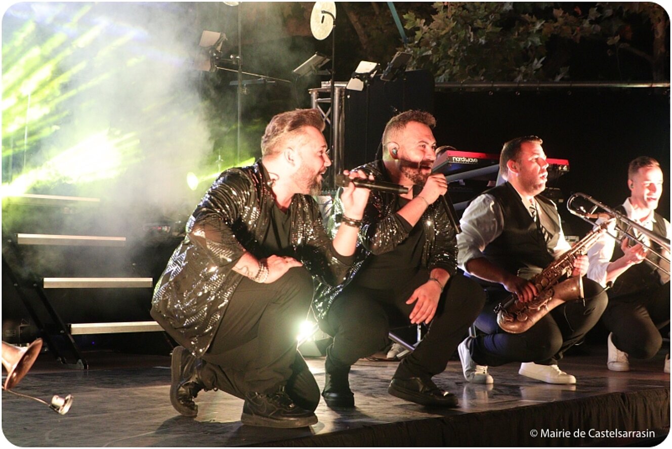 Fête de la Libération a la promenade du Château le mardi 20 août 2024 avec l'orchestre Newzik de Bruno Esposito