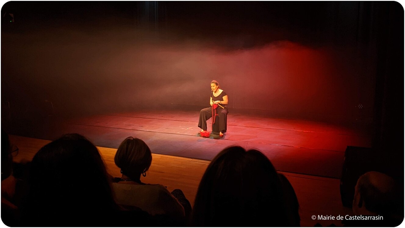 One Woman show par Antonia de Rendinger