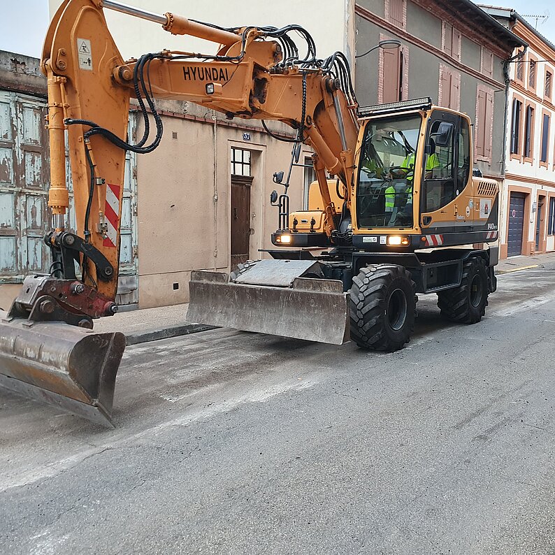 FIN DES TRAVAUX DE MISE EN SÉCURITÉ - IMMEUBLE RUE PAUL DESCAZEAUX FIN DES TRAVAUX DE MISE EN SÉCURITÉ - IMMEUBLE RUE PAUL DESCAZEAUX