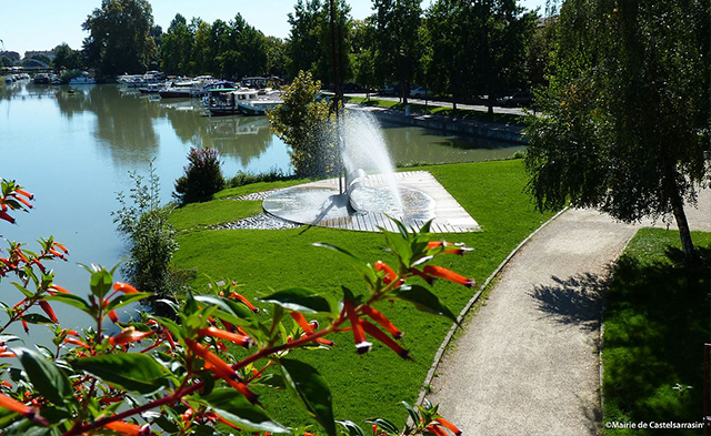 Photo du port en été